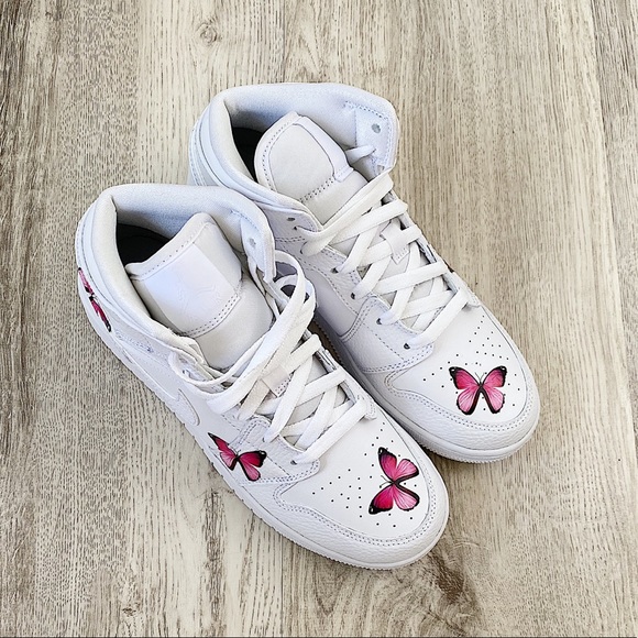 Nike custom 🦋 air jordan 1 mid sneakers - Picture 5 of 7